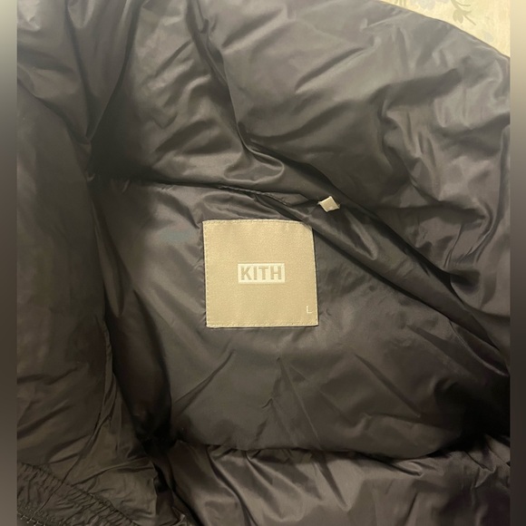 Kith Cropped Puffer - Picture 2 of 4